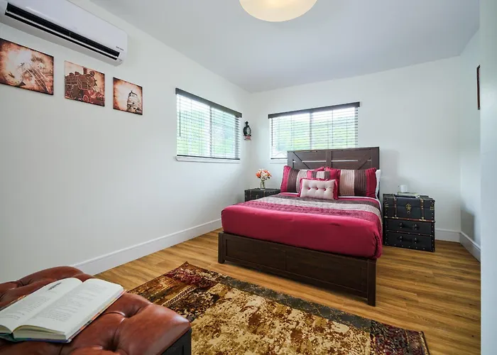 Saddleview Bed & Breakfast